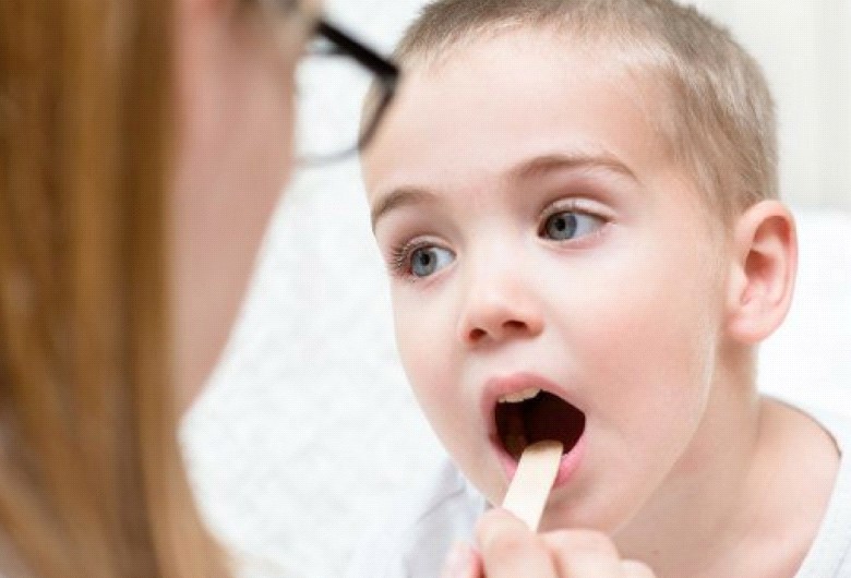 دیسفاژی یا اختلال بلع چگونه تشخیص داده میشود؟