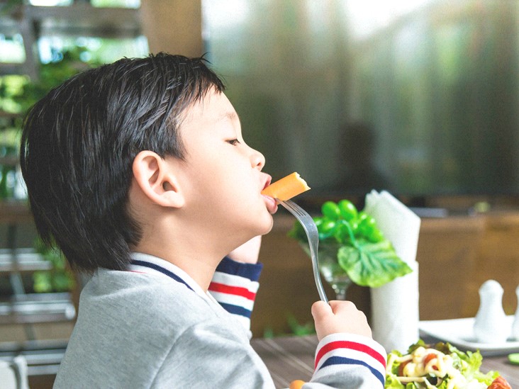 علائم اختلال بلع چیست؟