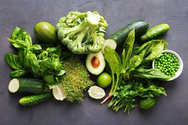 آیا مصرف میوه و سبزی برای درمان بیماری کبد چرب مفید است؟